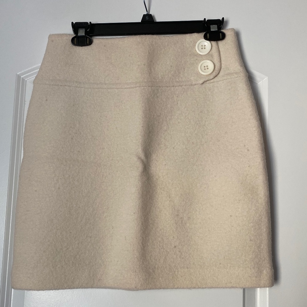 100% Wool Cream Pencil Skirt